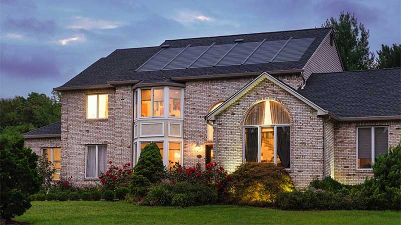 Comparing Solar Roofs, Solar Shingles and Solar Panels